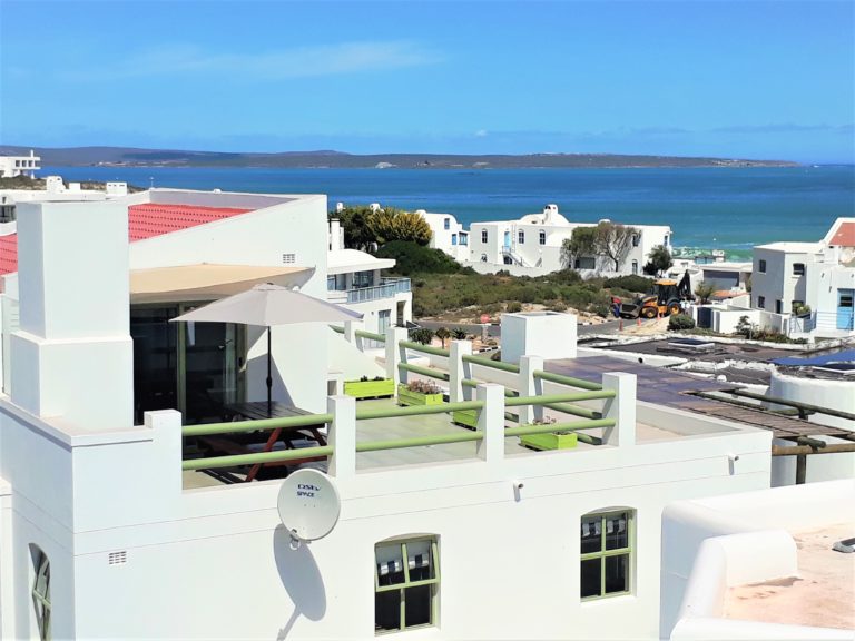 Birds eye view of the apartment